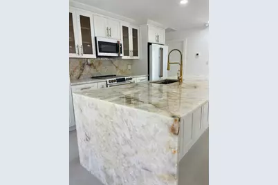 359 Country Club Drive, Tequesta, FL 33469 - Photo 8