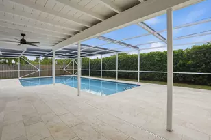 359 Country Club Dr, Tequesta, FL 33469 - Photo 30