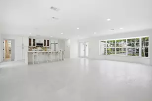 359 Country Club Dr, Tequesta, FL 33469 - Photo 30