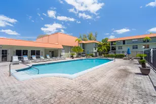 809 W Oakland Park Blvd, Oakland Park, FL 33311 - Photo 38