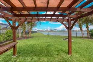 7742 NW Gladwell Ln, Port Saint Lucie, FL 34987 - Photo 38