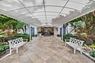 3499 Oaks Way, Pompano Beach, FL 33069 - Photo 2