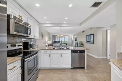 3499 Oaks Way #703, Pompano Beach, FL 33069 - Photo 14