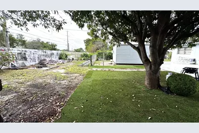 1314 S H Street, Lake Worth Beach, FL 33460 - Photo 10