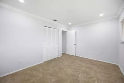 226 SW Reynolds Avenue, Port Saint Lucie, FL 34983 - Photo 12