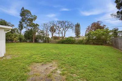 226 SW Reynolds Avenue, Port Saint Lucie, FL 34983 - Photo 22