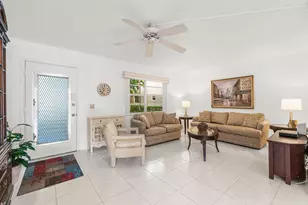 154 Piedmont D, Delray Beach, FL 33484 - Photo 4