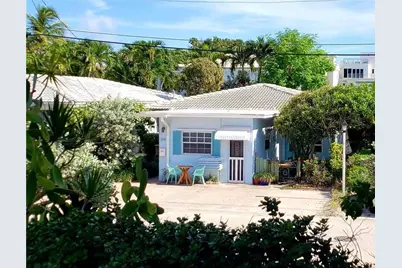 314 Desoto Street, Hollywood, FL 33019 - Photo 2
