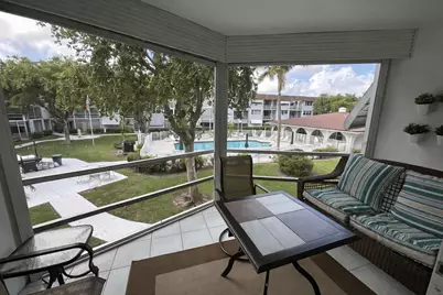 400 SE 10th Street #202, Deerfield Beach, FL 33441 - Photo 18