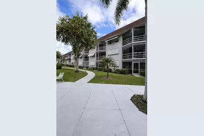 400 SE 10th Street #202, Deerfield Beach, FL 33441 - Photo 20