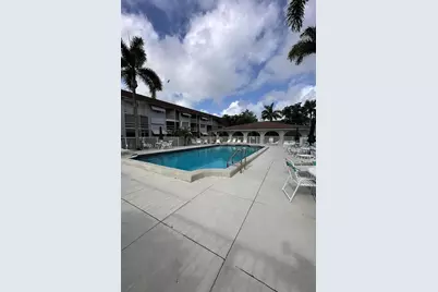400 SE 10th Street #202, Deerfield Beach, FL 33441 - Photo 20