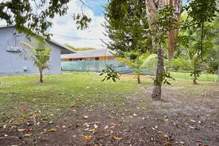 830 SW 10th St, Pompano Beach, FL 33060 - Photo 10