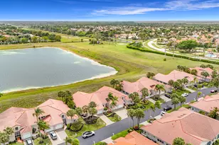 10954 Lakemore Ln, Boca Raton, FL 33498 - Photo 2