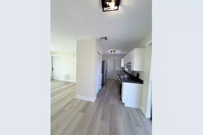 175 SE El Sito Court, Port Saint Lucie, FL 34983 - Photo 4