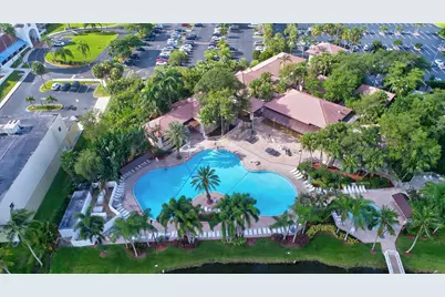 11038 Baybreeze Way, Boca Raton, FL 33428 - Photo 4