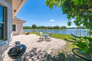 1250 Placid Ct, Weston, FL 33327 - Photo 12