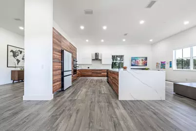 1250 Placid Court, Weston, FL 33327 - Photo 2