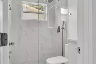 915 SW 3rd St, Boynton Beach, FL 33435 - Photo 8