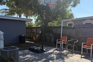 729 Cherry Rd, West Palm Beach, FL 33409 - Photo 28
