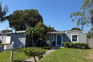 729 Cherry Rd, West Palm Beach, FL 33409 - Photo 2