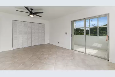 560 Capri, Delray Beach, FL 33484 - Photo 16