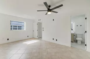 560 Capri, Delray Beach, FL 33484 - Photo 10