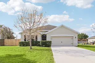 218 SW Kestor Dr, Port Saint Lucie, FL 34953 - Photo 2
