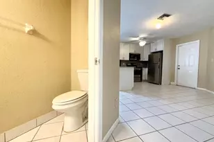 13614 Yarmouth Ct, Wellington, FL 33414 - Photo 14