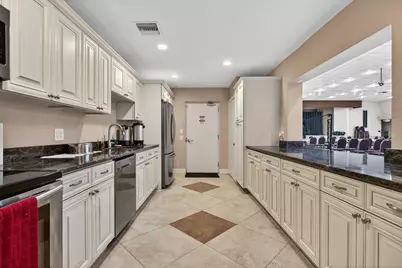 1030 Country Club Drive #407, Margate, FL 33063 - Photo 28