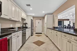 1030 Country Club Dr, Margate, FL 33063 - Photo 28