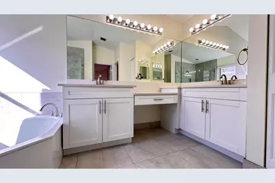 19010 SW 10th Street, Pembroke Pines, FL 33029 - Photo 44