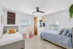 706 Sunset Rd, West Palm Beach, FL 33401 - Photo 30