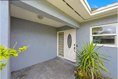 13 W Palmetto Road, Lake Worth, FL 33467 - Photo 4