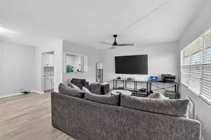 485 Mansfield L, Boca Raton, FL 33434 - Photo 4