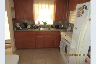 9401 Sunrise Lakes Boulevard #308, Sunrise, FL 33322 - Photo 4