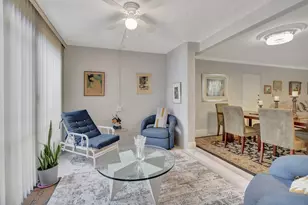 7194 Promenade Dr, Boca Raton, FL 33433 - Photo 12