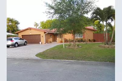 2755 NW 84th Avenue, Coral Springs, FL 33065 - Photo 1
