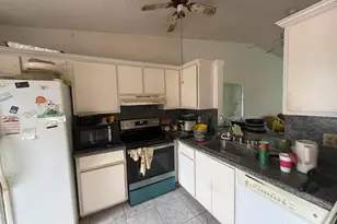 18720 Schooner Dr, Boca Raton, FL 33496 - Photo 4