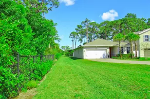 2549 Timber Forest Dr, West Palm Beach, FL 33415 - Photo 2