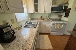 8008 SE Swan Ave, Hobe Sound, FL 33455 - Photo 12