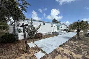 8008 SE Swan Ave, Hobe Sound, FL 33455 - Photo 32