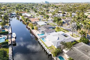 270 SE 9th Ct, Pompano Beach, FL 33060 - Photo 24