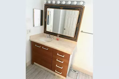 641 Executive Center Drive #P105, West Palm Beach, FL 33401 - Photo 8