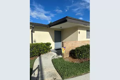 2911 W Ashley Dr Drive W #J, West Palm Beach, FL 33415 - Photo 1