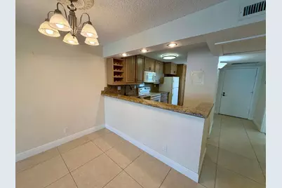 6 Royal Palm Way #102, Boca Raton, FL 33432 - Photo 8