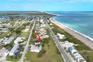 652 Hernando St, Fort Pierce, FL 34949 - Photo 8