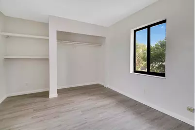 652 Hernando Street #E, Fort Pierce, FL 34949 - Photo 20