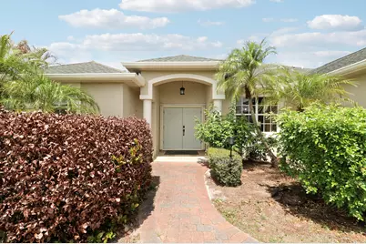 825 SW McCracken Avenue, Port Saint Lucie, FL 34953 - Photo 2