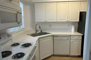 18081 SE Country Club Dr, Jupiter, FL 33469 - Photo 4