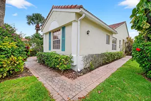6276 Heliconia Rd, Delray Beach, FL 33484 - Photo 4